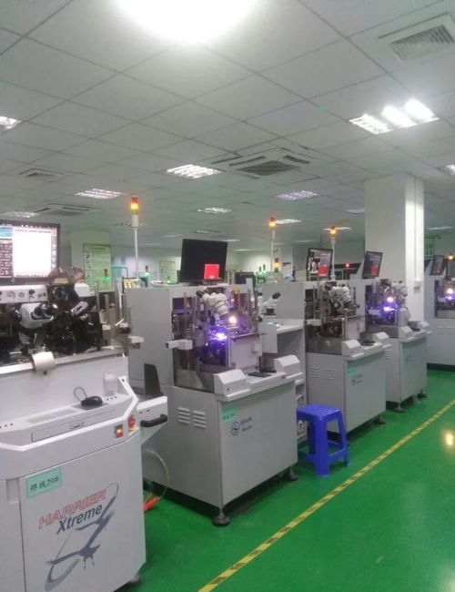 走進(jìn)深圳某電子廠無(wú)塵車(chē)間,見(jiàn)識(shí)了所謂的規(guī)模化標(biāo)準(zhǔn)化生產(chǎn)